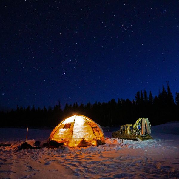 PF Bereg UP-7 – stort helårstelt for basecamp